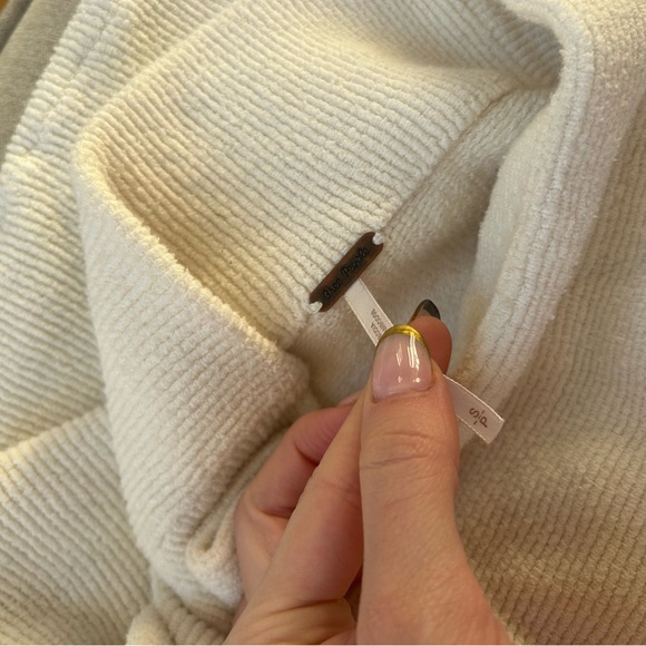 New Free People Ottoman Slouchy Tunic in Ecru (off white) (Size Small) - Picture 6 of 6